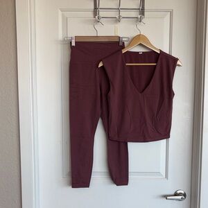 Athleta Burgundy Leggings and Top Set | Leggings S, Top L